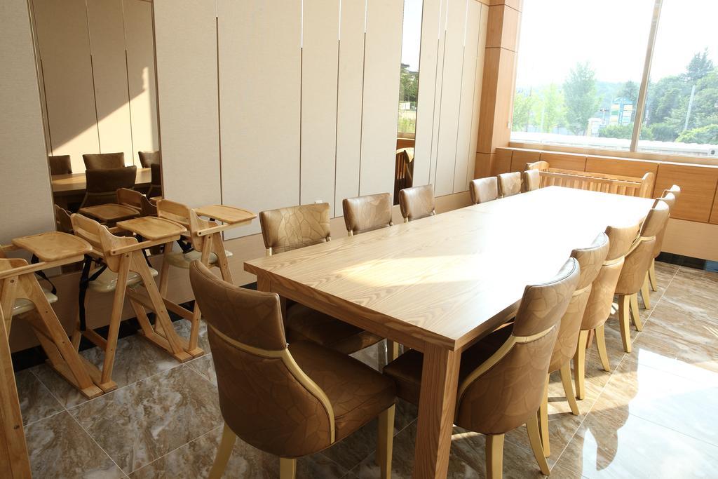 Arisu Gyeongju Hotel Extérieur photo