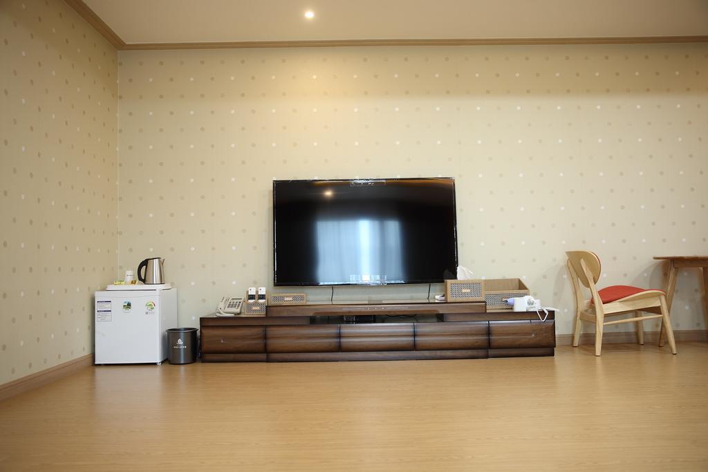 Arisu Gyeongju Hotel Extérieur photo